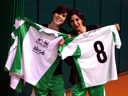 Due famose campionesse del calcio a 5 femminile di Tumbo